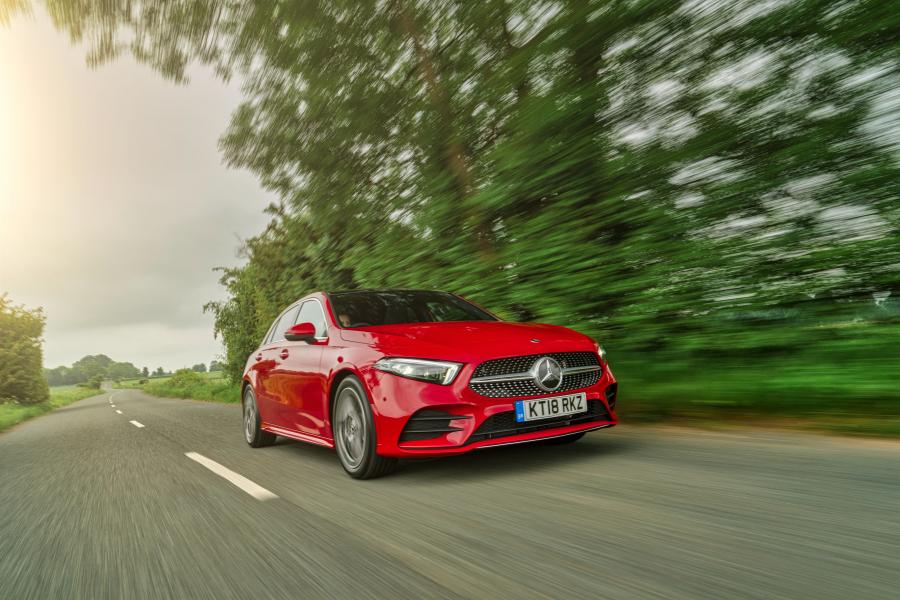 Mercedes-Benz A250 AMG Line (W177) 2018 года  (UK) (фото 12 из 13)